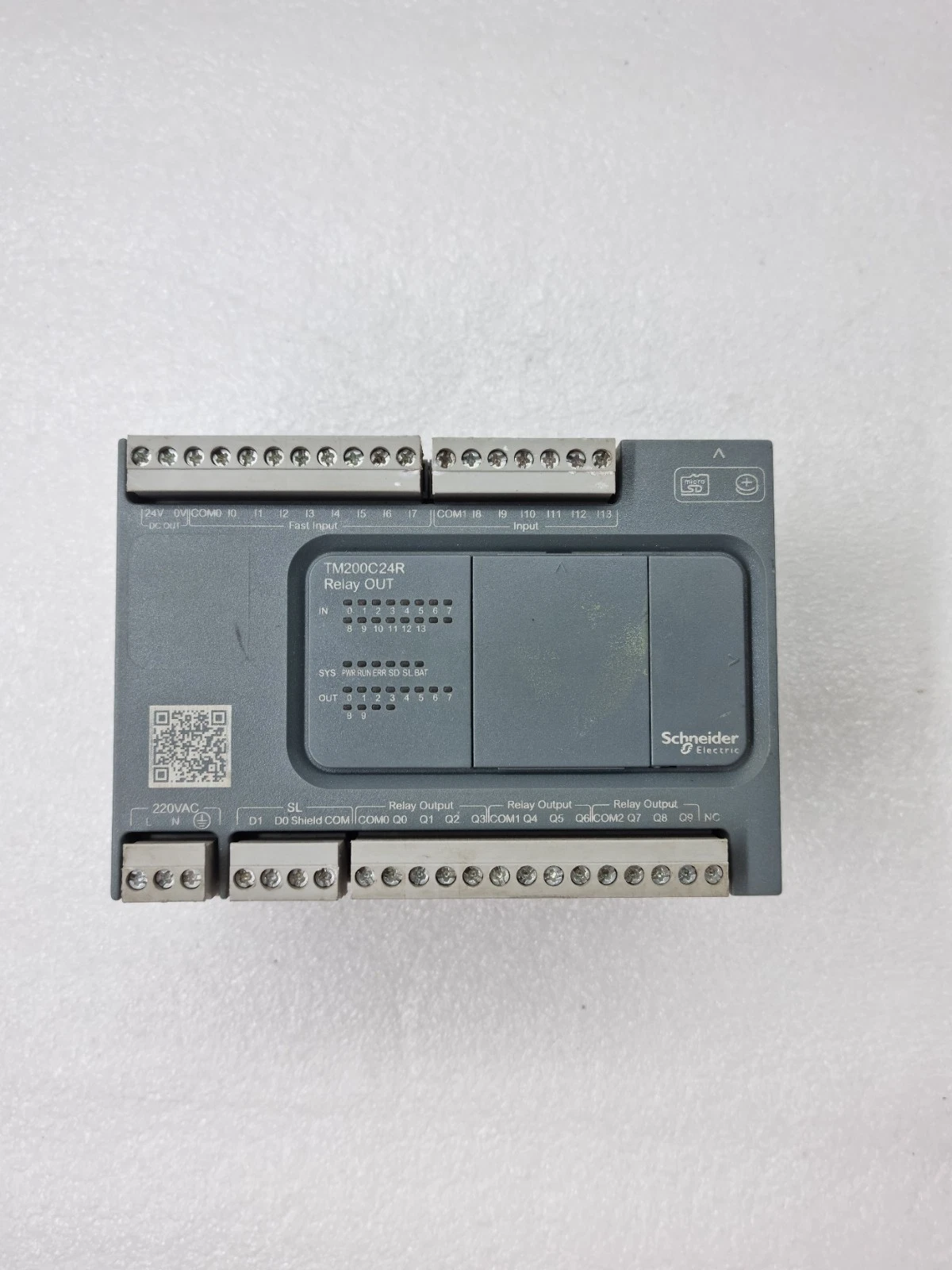 SCHNEIDER TM200C24R Modicon PROGRAMMABLE LOGIC CONTROLLER (USED)
